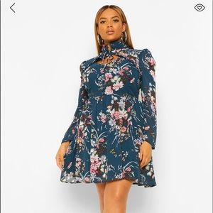 🌸 BooHoo Plus High Neck Cutout Skater Dress